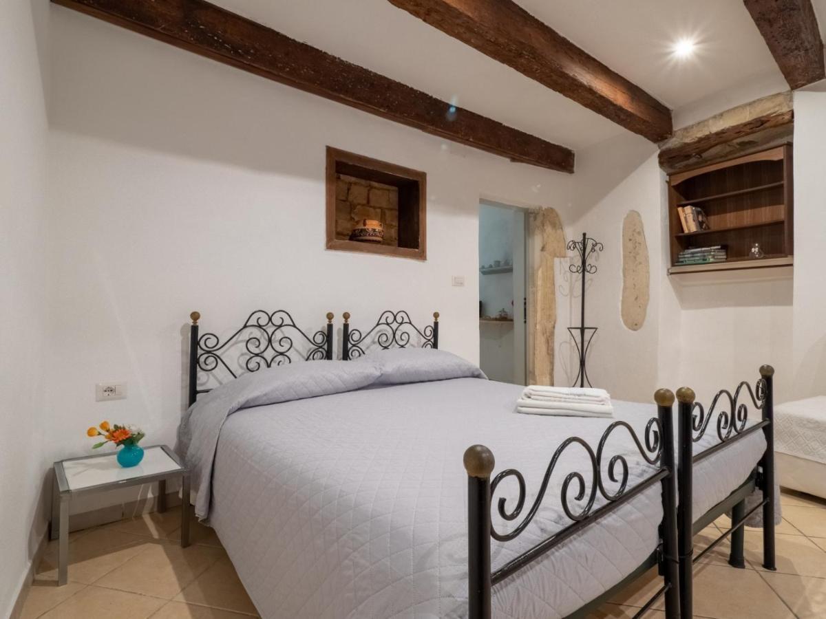 Lamarmora 26 Guest house